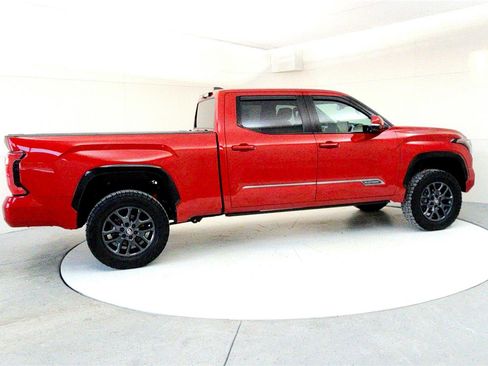 Used 2025 Toyota Tundra Platinum image 4