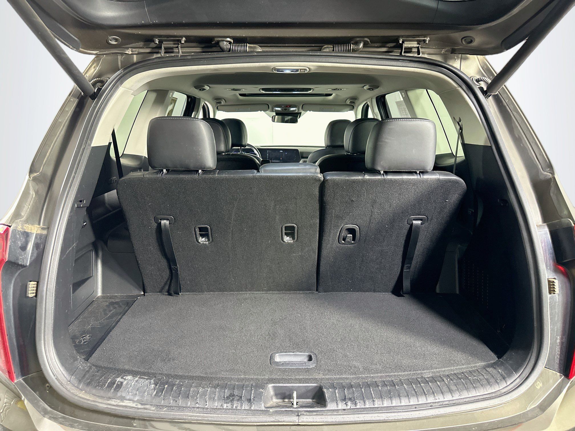 Used 2025 Kia Telluride S AWD/4WD image 29