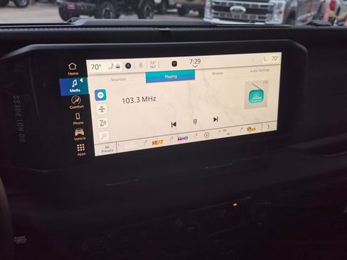 New 2026 Jeep Gladiator Rubicon AWD/4WD image 13