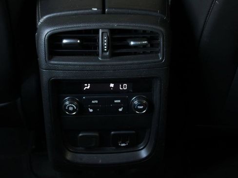 Used 2018 Buick Envision Premium AWD/4WD image 20