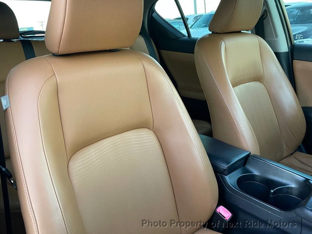 Used 2012 Lexus CT 200h Premium w/ Premium Audio Pkg FWD image 10