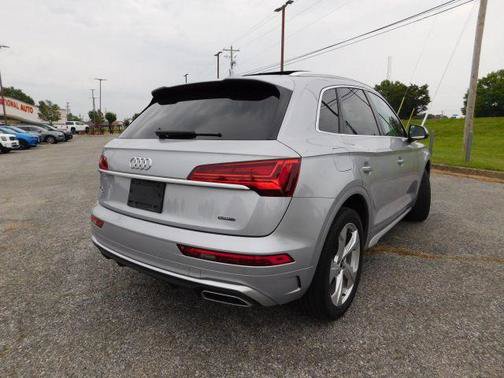 Used 2022 Audi Q5 2.0T Premium Plus AWD/4WD image 6