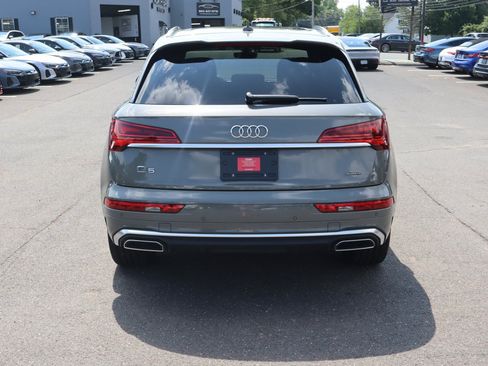 Used 2023 Audi Q5 2.0T Premium Plus w/ Premium Plus Package AWD/4WD image 6