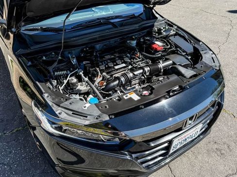 Used 2020 Honda Accord Sport image 11