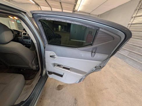 Used 2008 Dodge Avenger R/T FWD image 25