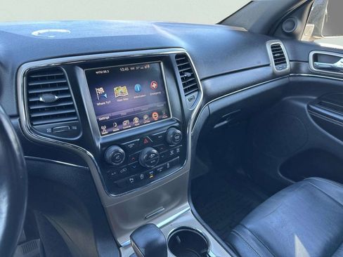 Used 2016 Jeep Grand Cherokee Limited AWD/4WD image 30