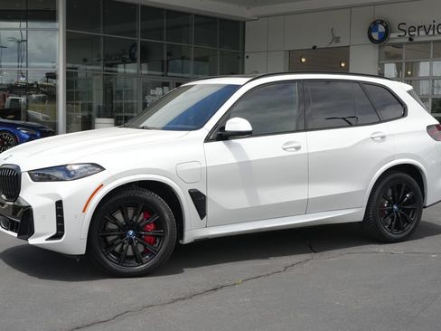 Used 2024 BMW X5 xDrive50e w/ M Sport Package AWD/4WD image 1