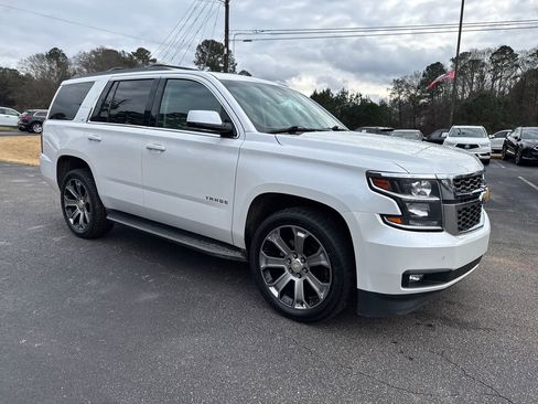 Used 2018 Chevrolet Tahoe LT image 9