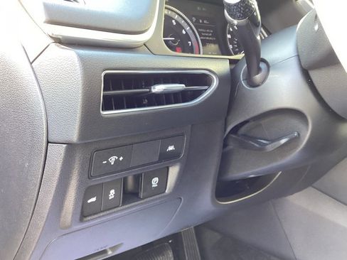 Certified 2023 Hyundai Sonata SEL w/ Preferred Accessory Package image 26