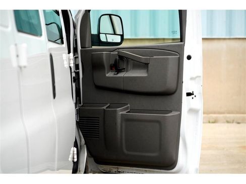 Used 2019 Chevrolet Express 2500 w/ Driver Convenience Package RWD image 30