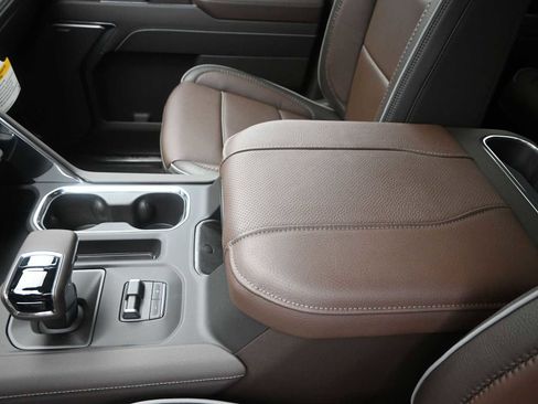 New 2026 GMC Sierra 1500 Denali w/ Denali Reserve Package image 14