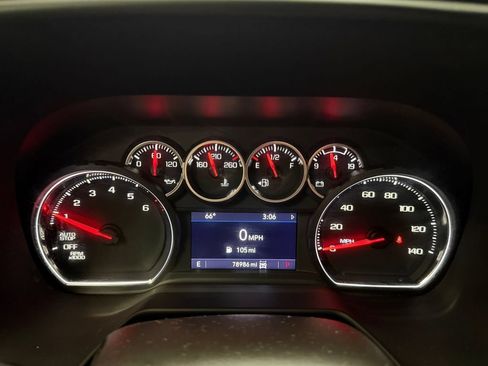 Used 2021 Chevrolet Tahoe Z71 w/ Max Trailering Package AWD/4WD image 23