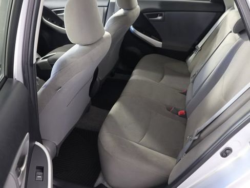 Used 2015 Toyota Prius Three FWD image 17