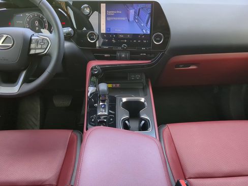 Used 2024 Lexus NX 250 FWD image 51