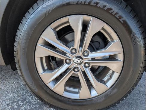 Used 2013 Hyundai Santa Fe Sport AWD/4WD image 25