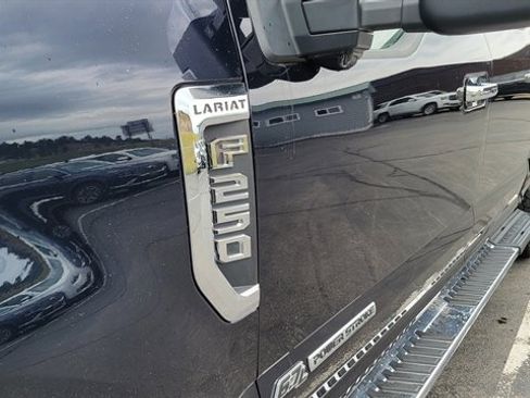 Used 2021 Ford F250 Lariat w/ Lariat Ultimate Package image 65