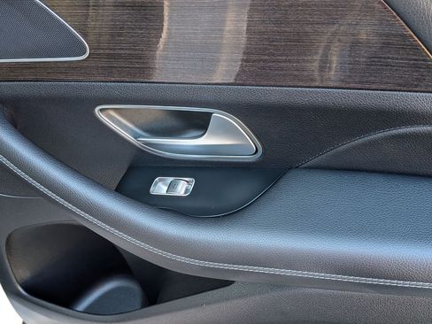 Certified 2020 Mercedes-Benz GLE 350 4MATIC image 36