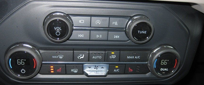 Used 2023 Ford Bronco Wildtrak AWD/4WD image 14