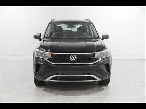 Certified 2024 Volkswagen Taos S AWD/4WD image 2