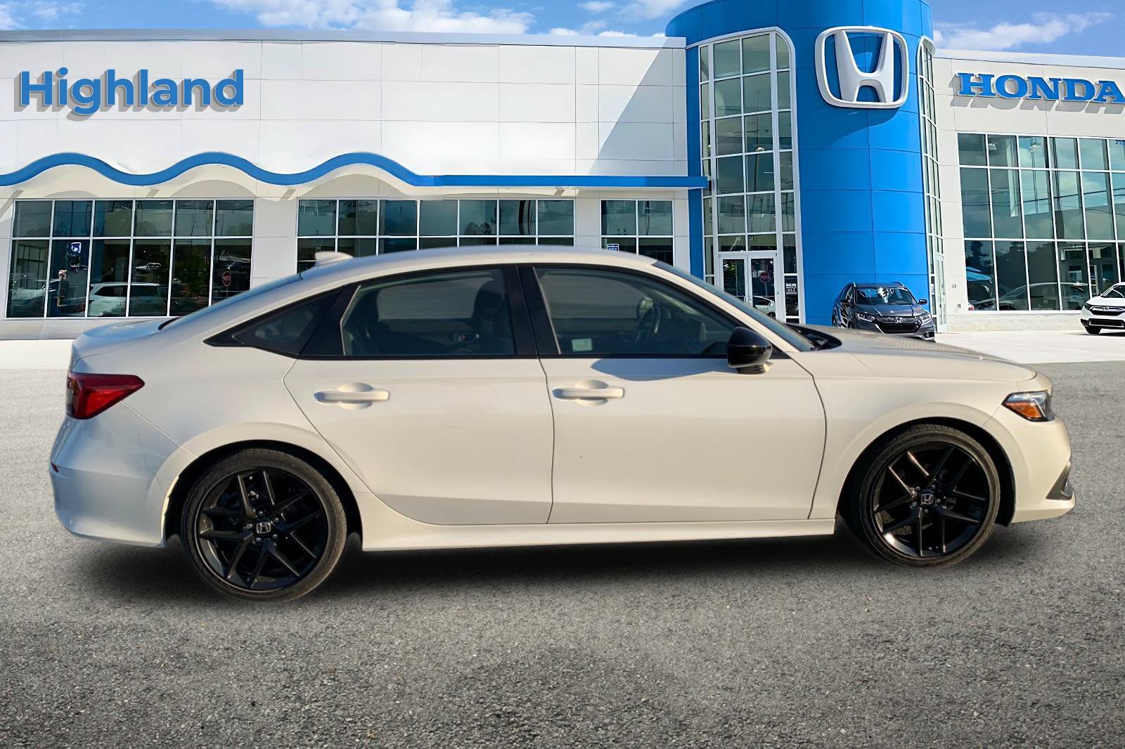 Used 2022 Honda Civic Sport image 6