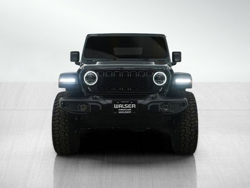 Used 2024 Jeep Wrangler Willys image 8