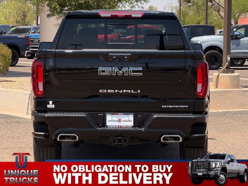 Used 2025 GMC Sierra 1500 Denali Ultimate AWD/4WD image 5
