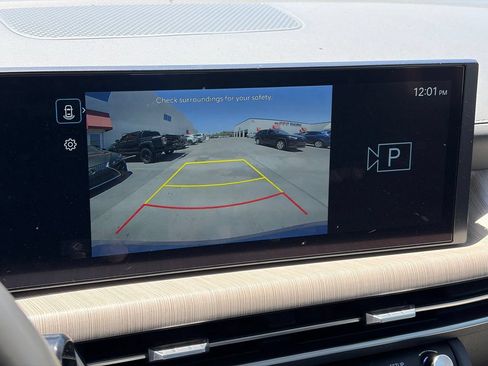 Used 2025 Hyundai Sonata SEL FWD image 9