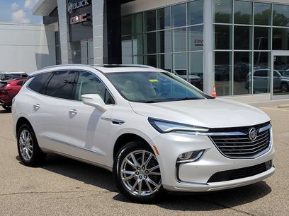 Used 2024 Buick Enclave Essence w/ Experience Buick Package