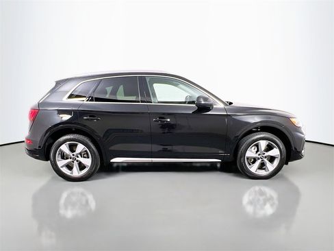 Used 2024 Audi Q5 2.0T Premium image 8