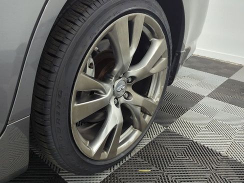Used 2016 INFINITI Q70 L 3.7 AWD/4WD image 26