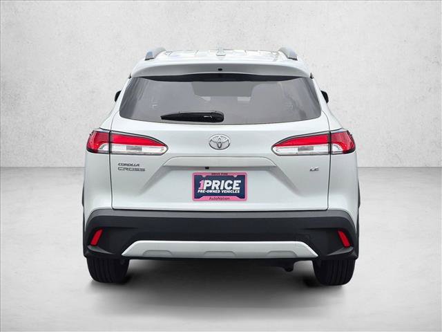 Used 2024 Toyota Corolla Cross LE FWD image 7