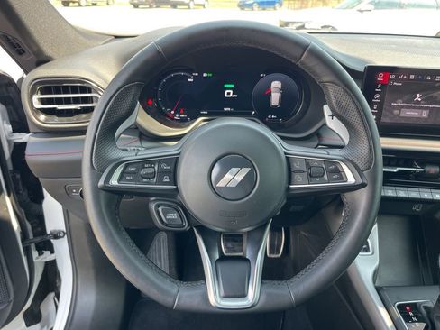 Used 2025 Dodge Hornet R/T image 16