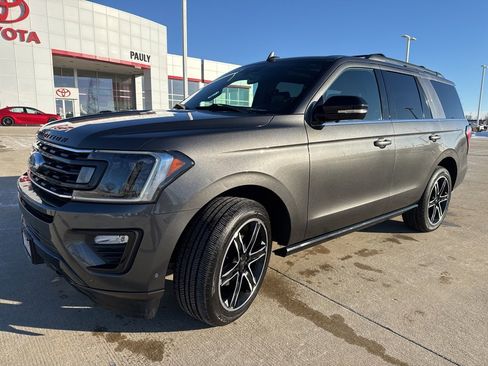 Used 2020 Ford Expedition Limited w/ Equipment Group 303A image 6