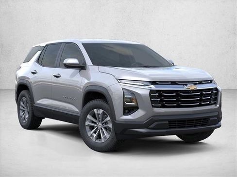 New 2026 Chevrolet Equinox LT w/ Safety and Technology Package FWD image 7