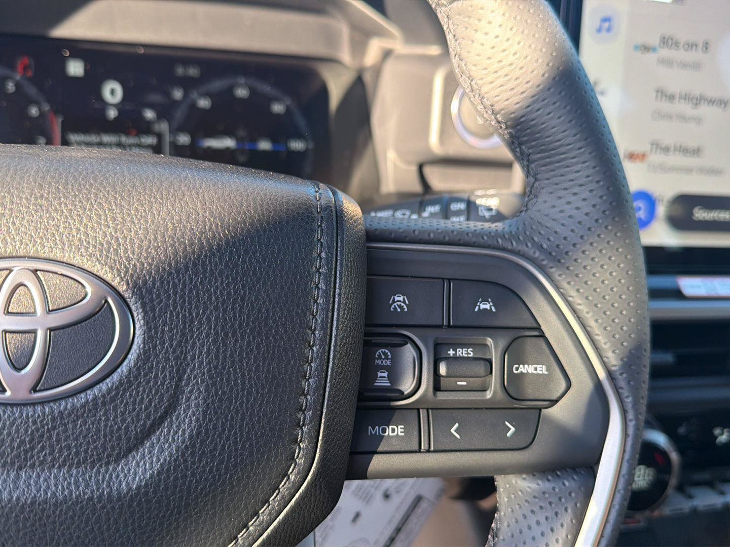 New 2026 Toyota 4Runner Limited AWD/4WD image 22