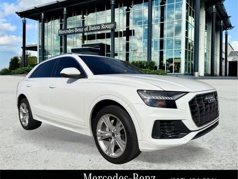 Used 2023 Audi Q8 Premium w/ Convenience Package image 1