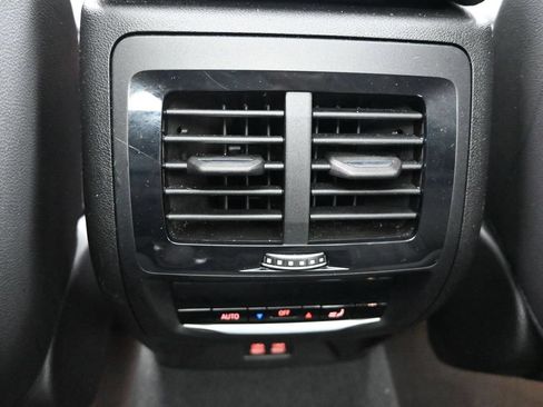 Used 2024 BMW X3 xDrive30i AWD/4WD image 15