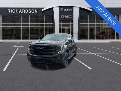 Used 2024 GMC Sierra 1500 Elevation w/ Elevation Premium Package