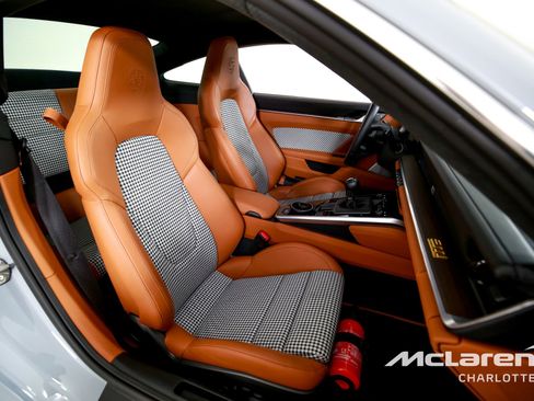 Used 2023 Porsche 911 Sport Classic RWD image 16