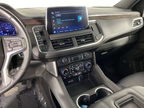 Used 2023 Chevrolet Tahoe LT w/ Luxury Package AWD/4WD image 28
