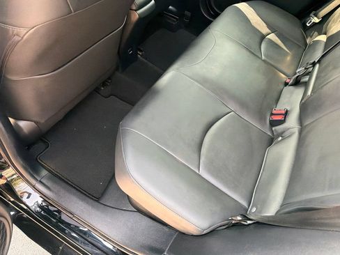 Used 2017 Toyota Prius Four FWD image 35