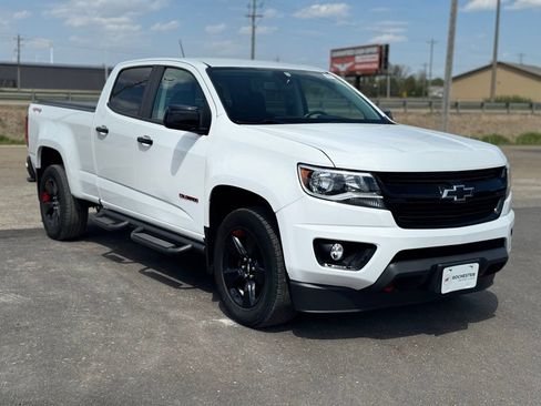 Used 2020 Chevrolet Colorado LT w/ Redline Special Edition AWD/4WD image 36