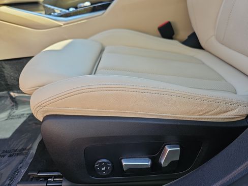 Used 2023 BMW i4 eDrive35 w/ Premium Package RWD image 29