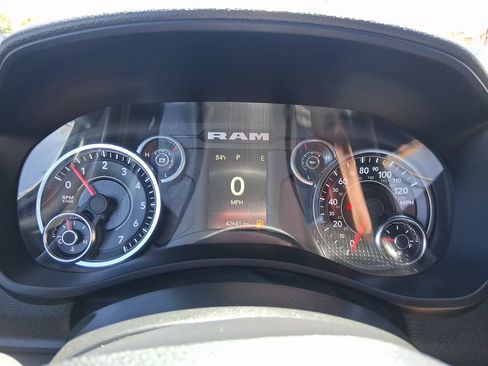 Used 2022 RAM 2500 Tradesman AWD/4WD image 15