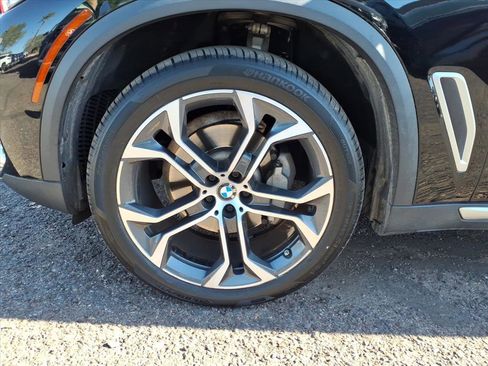 Used 2020 BMW X5 sDrive40i w/ Premium Package image 9