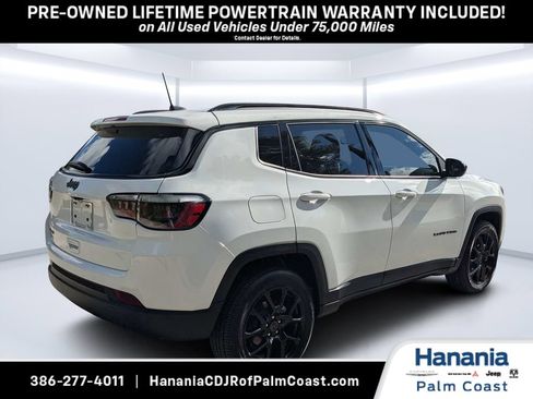 Used 2026 Jeep Compass Latitude w/ Quick Order Package 29K AWD/4WD image 4