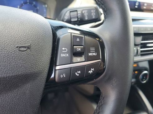 Used 2022 Ford Escape SEL w/ Technology Package FWD image 29