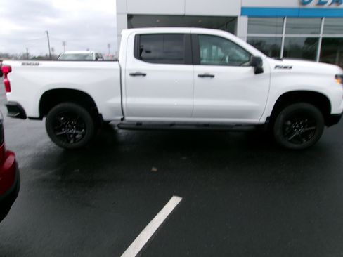 New 2026 Chevrolet Silverado 1500 Custom Trail Boss w/ Dark Appearance Package image 3