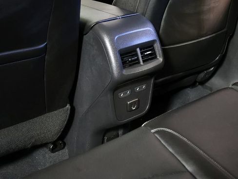 Used 2020 GMC Terrain Denali w/ Denali Premium Package AWD/4WD image 15