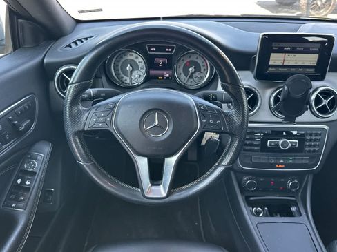 Used 2014 Mercedes-Benz CLA 250 image 16